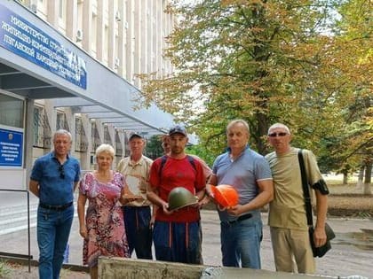 Строители возводят в Луганске памятник коллегам, погибшим при защите Донбасса