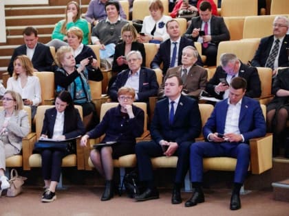 Владимир Поляков принял участие в общественных слушаниях на тему «Актуальные вопросы сохранения и восстановления водных 