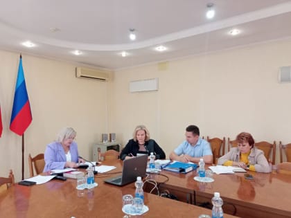 Начало рассмотрения протоколов в Луганске