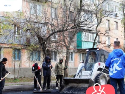 Народная программа в действии: В ЛНР продолжается ремонт дорог и социально значимых объектов