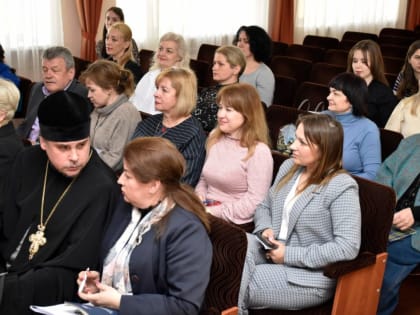 Идеи для улучшения условий жизни в ЛНР – в центре внимания