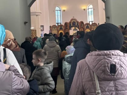 В храмах Луганска молятся о погибших и пострадавших в результате теракта в «Крокус Сити Холле»