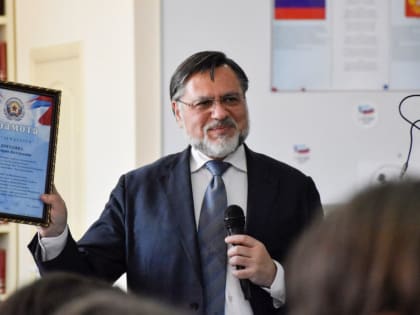 Когда говорят дипломаты, пушки смолкают