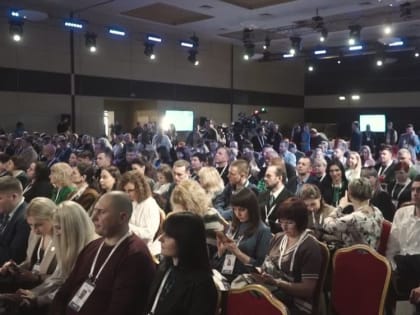 Полуфиналистка Елена Красильникова поделилась впечатлениями от очного этапа конкурса «Лидеры возрождения. Луганская Наро