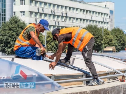 Работы по реконструкции подземного перехода на перекрестке улиц Советской и Оборонной в Луганске планируется завершить к