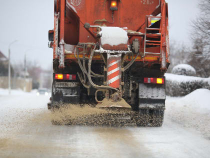 Дорожные службы работают в усиленном режиме