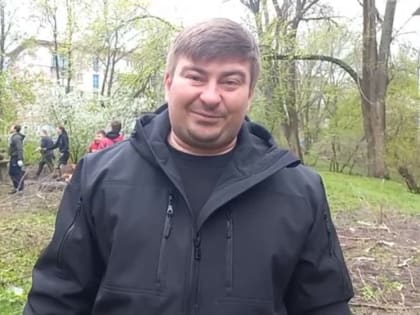 Министерство культуры, спорта и молодежи ЛНР приняло участие в субботнике в Луганске
