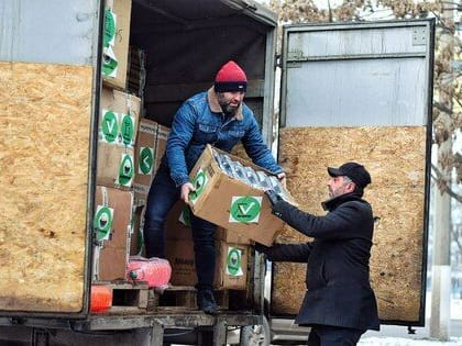 Московские строительные компании передали в ЛНР гумпомощь для защитников Республики