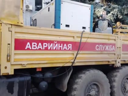 «Лугансквода» восстанавливает работоспособность участка канализации в одном из районов Луганска