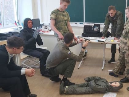 Луганские кадеты Следственного комитета продолжают постигать основы профессии