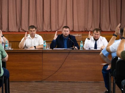 Народный Совет утвердил 10 членов Общественной палаты ЛНР