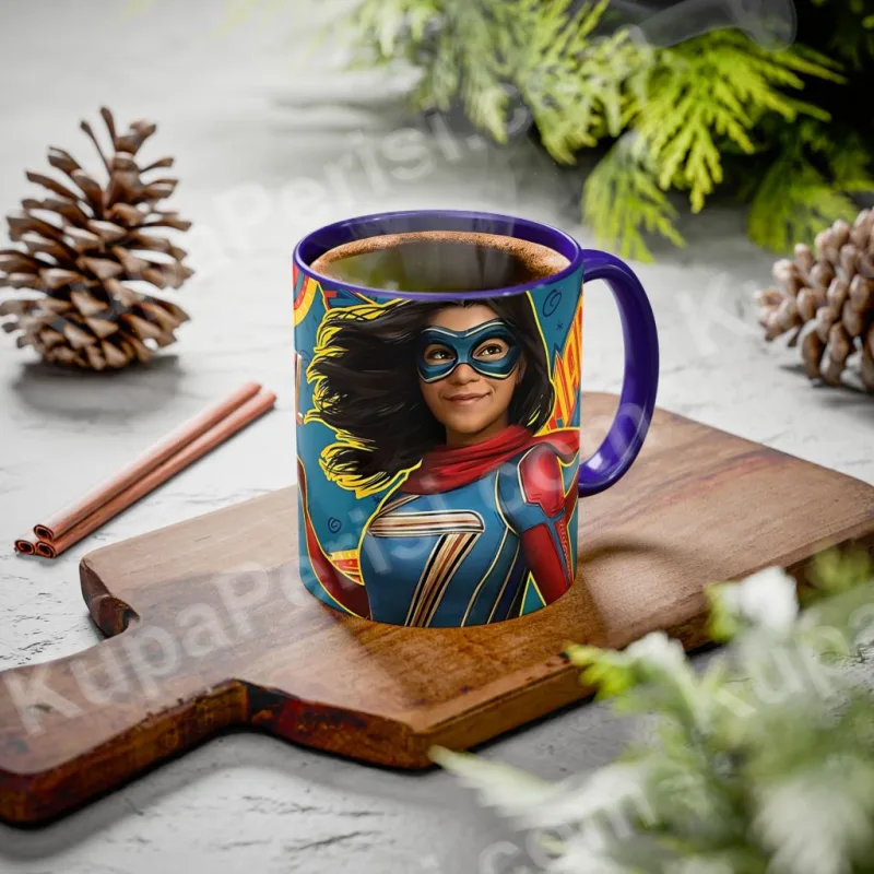 Ms Marvel Maskeli Kahraman Kupa