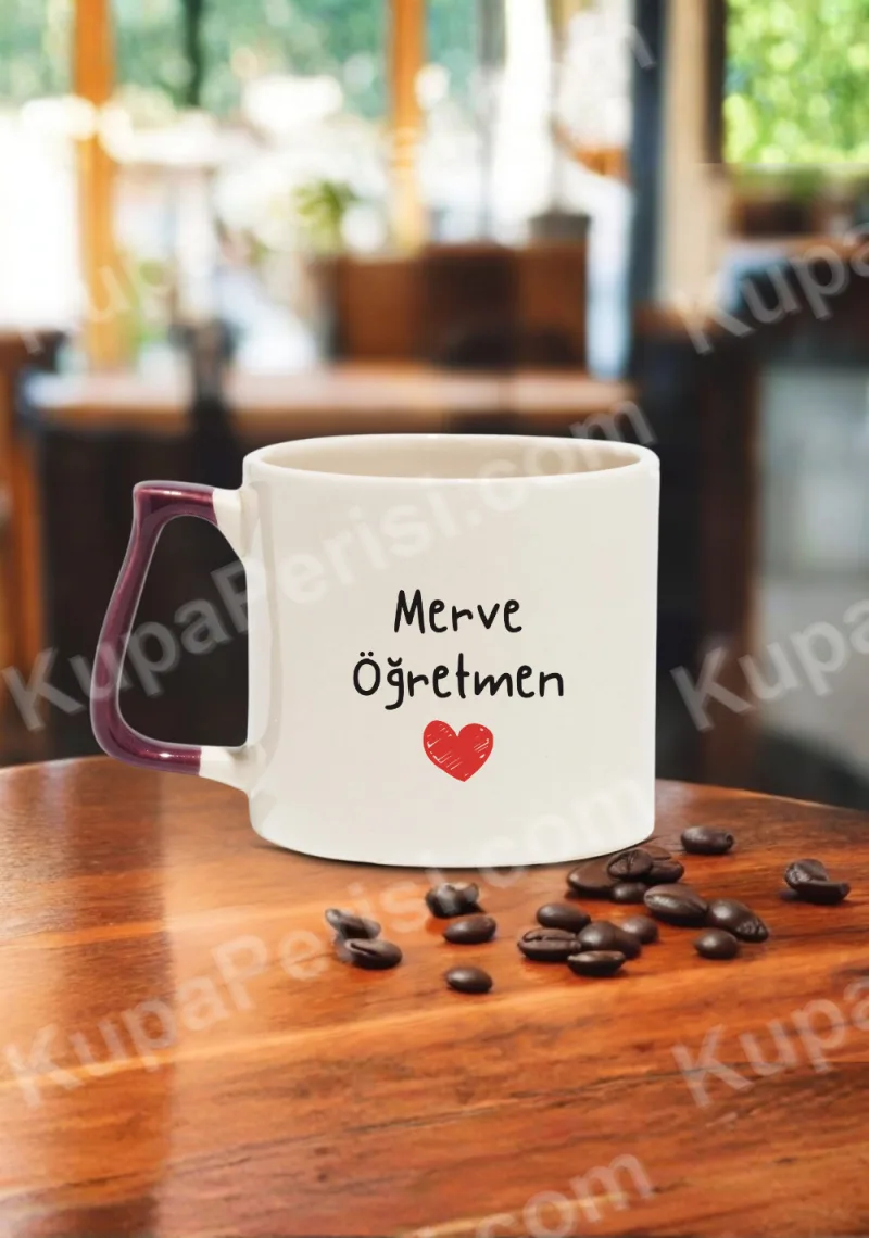 Lila Kulplu Kalpli Öğretmen Kupası