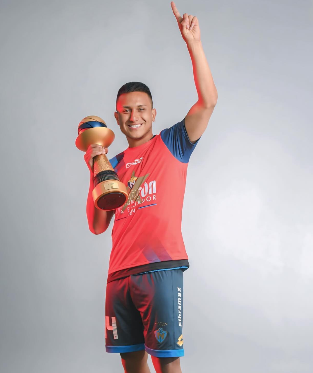 Darío Pazmiño player portrait