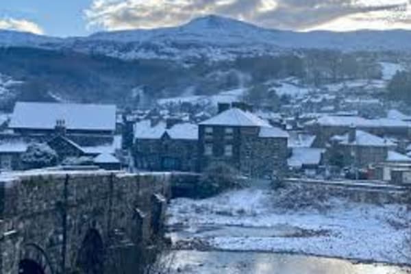 B4BACKPACKER'S SNOWDONIA CHRISTMAS TRIP