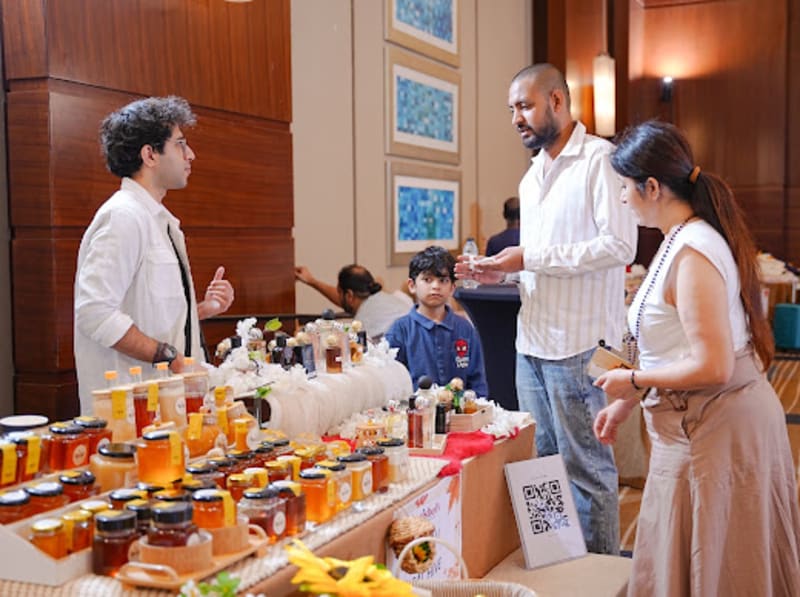 Product showcase interaction