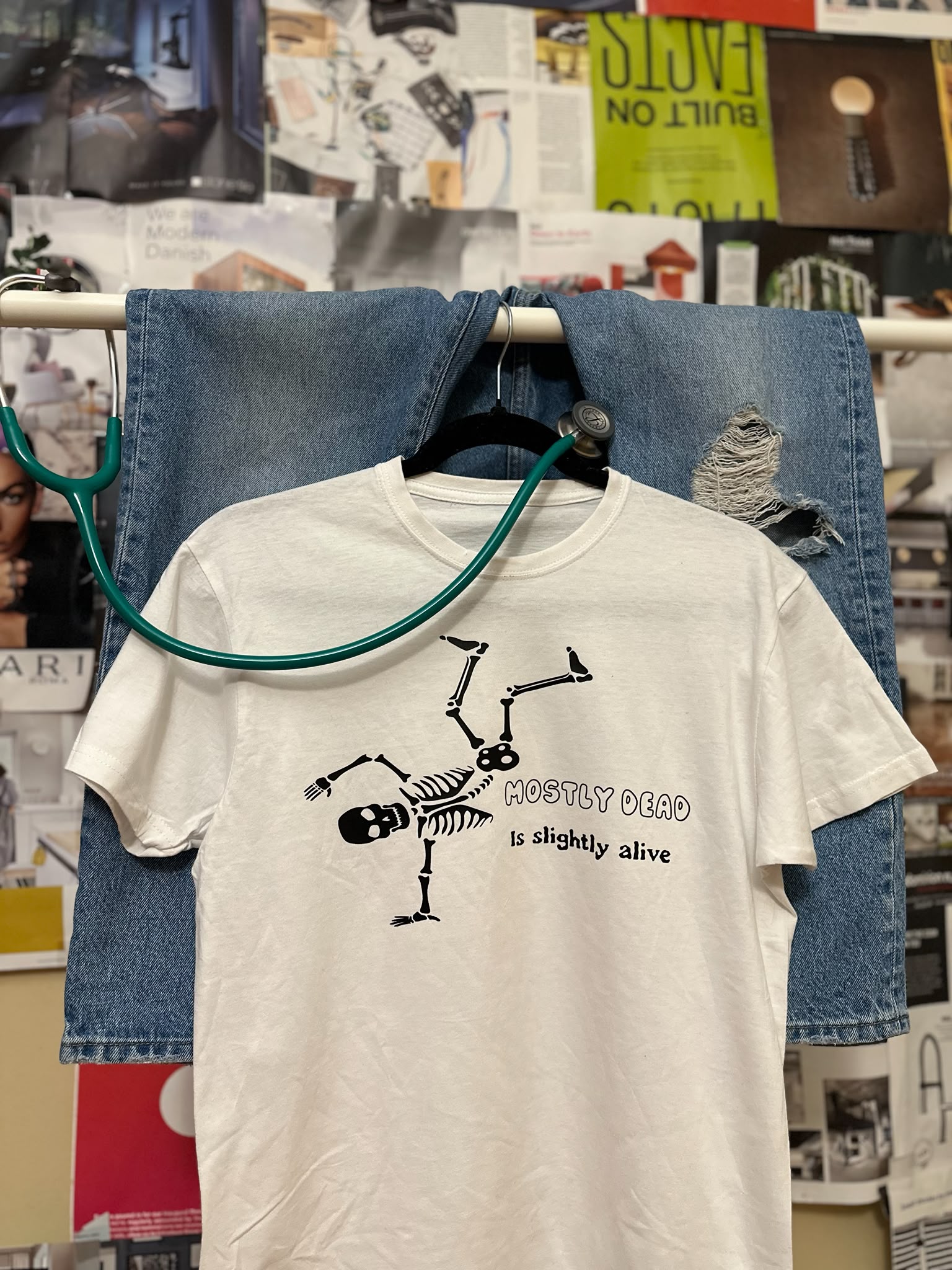 Skeleton T-Shirt (Off-White)