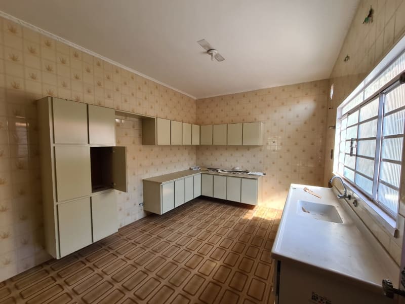 Rua Quinze de Novembro,1215 - Vila Santos