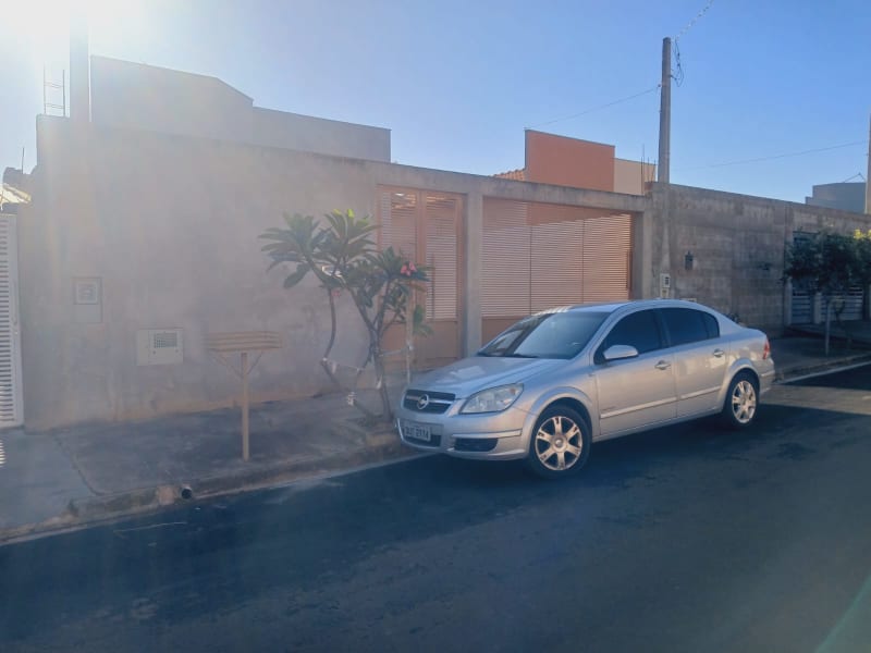 Rua Geny Pereira dos Santos,225 - Residencial Portal das Primaveras