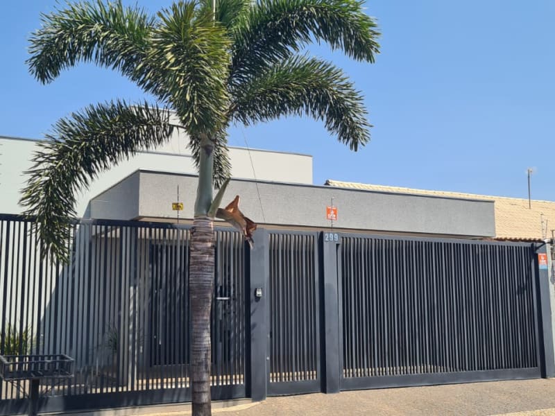 Rua Francisco Barbosa dos Santos,299 - Residencial Jardim do Lago IV