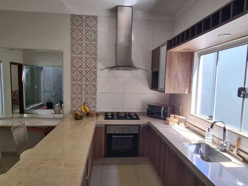 Rua Francisco Barbosa dos Santos,299 - Residencial Jardim do Lago IV