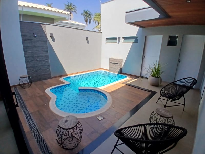 Rua Francisco Barbosa dos Santos,299 - Residencial Jardim do Lago IV