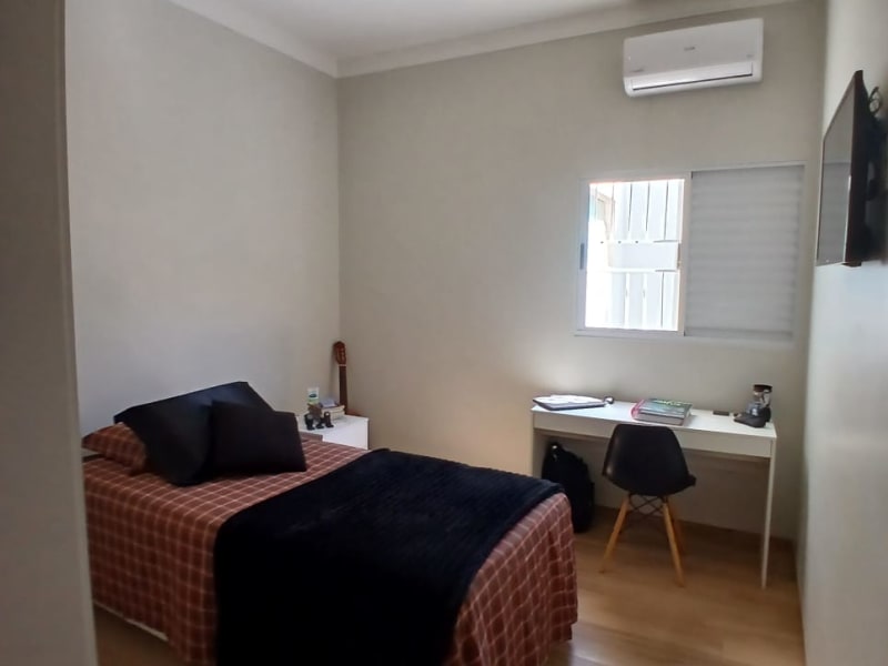 Rua Francisco Barbosa dos Santos,299 - Residencial Jardim do Lago IV