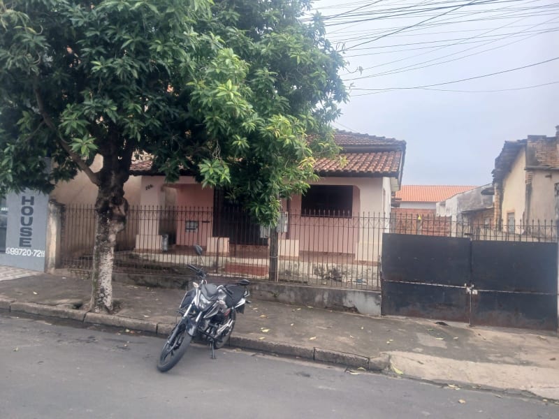 Rua Amazonas,106 - Vila América