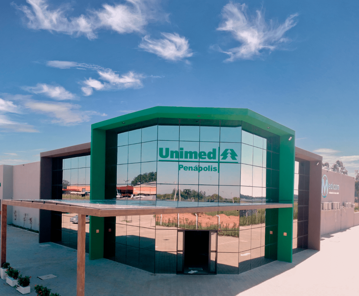 Hospitalar e Clínica