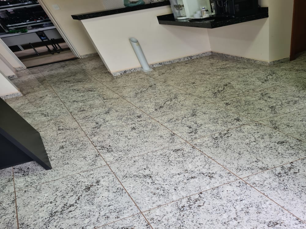 Rua Marginal,325 - Chácara Recreio Mirage