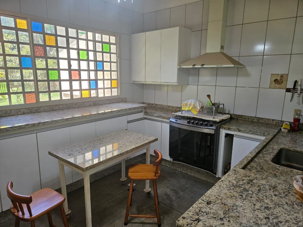 Avenida das Paineira,324 - Pousada das Garças