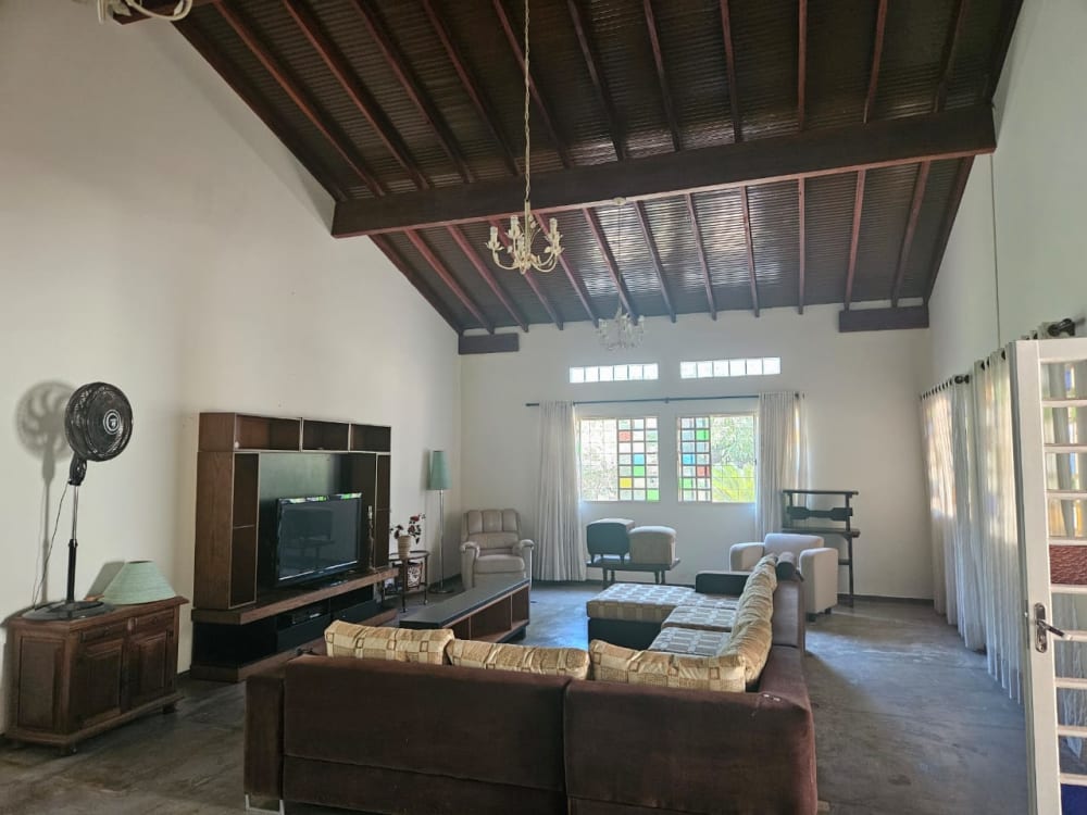 Avenida das Paineira,324 - Pousada das Garças