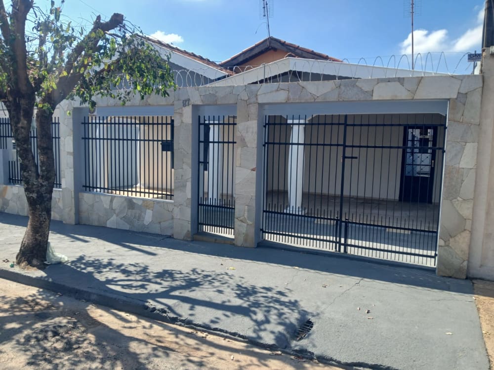Rua Policarpo Ferreira Douradinho,87 - Jardim Ipiranga