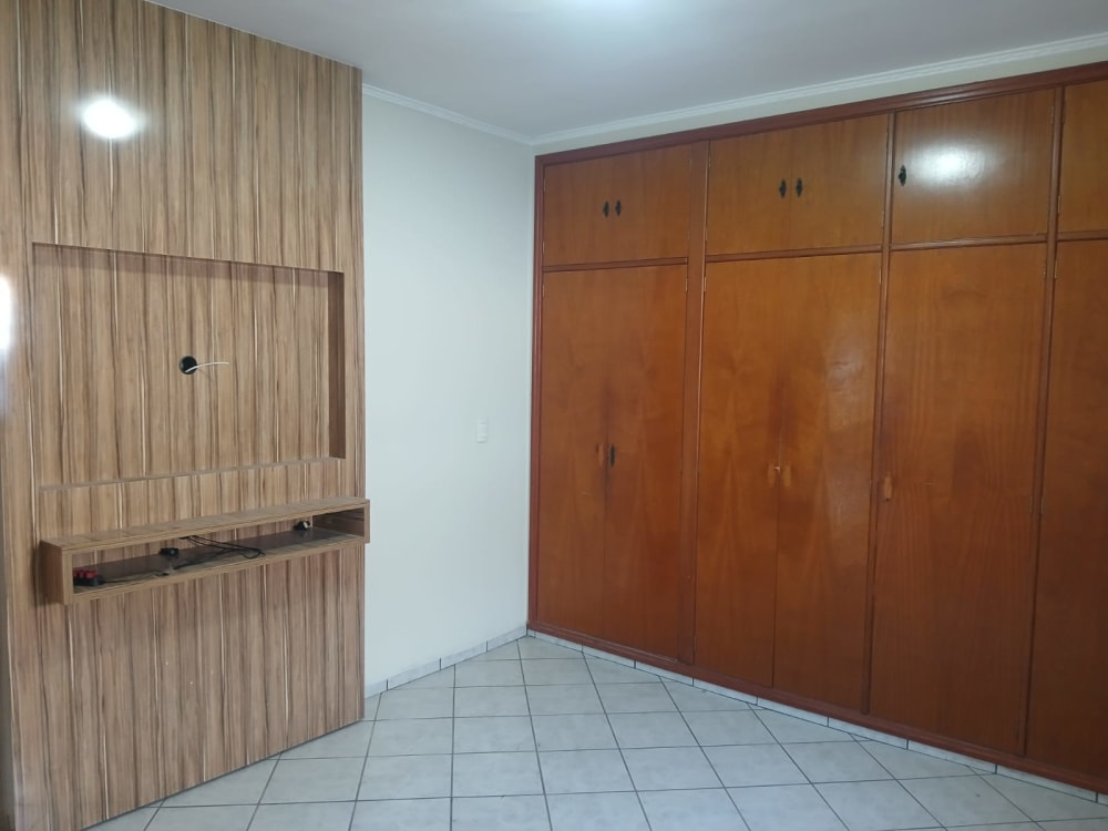 Rua Policarpo Ferreira Douradinho,87 - Jardim Ipiranga