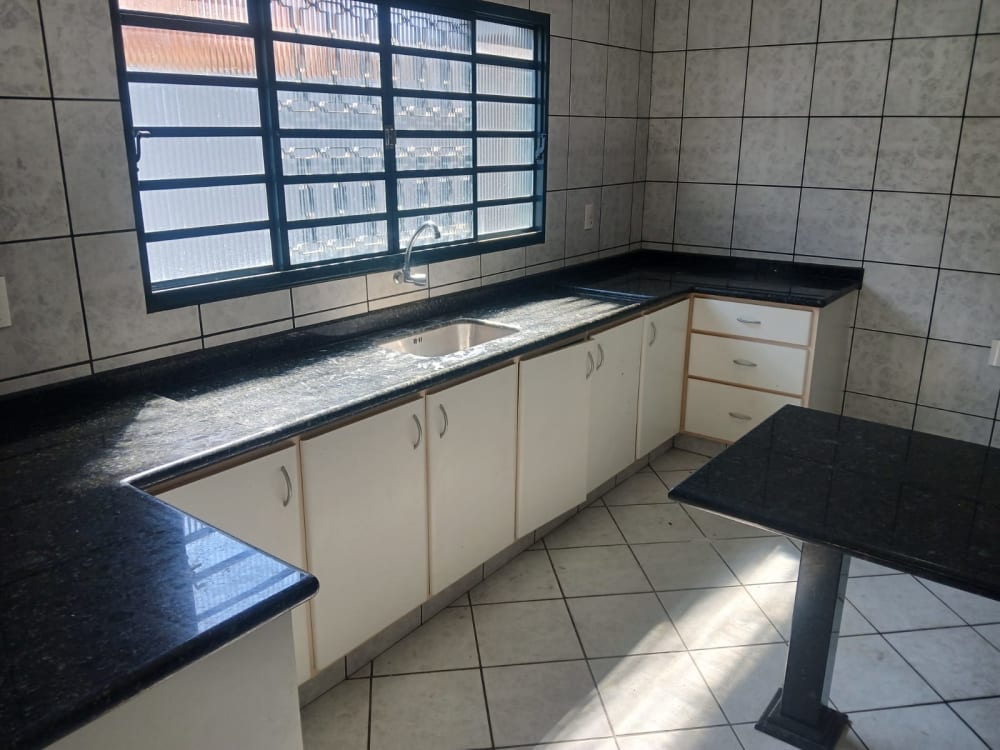 Rua Policarpo Ferreira Douradinho,87 - Jardim Ipiranga