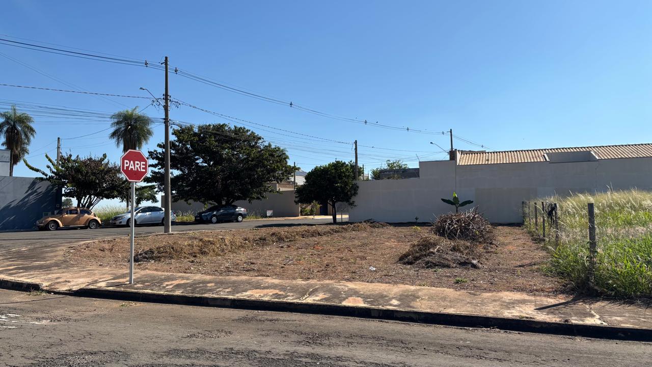 Rua Expedicionário Tarquinio Beraldo,515 - Loteamento Residencial Flávia