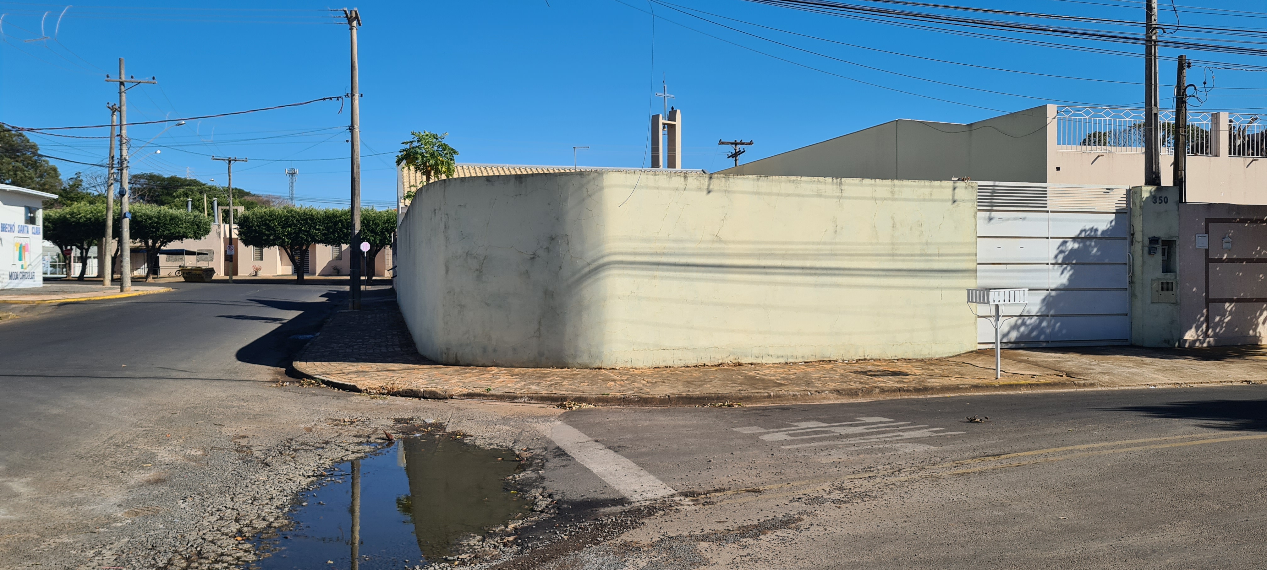 Avenida Caetano Zito,350 - Village Regina