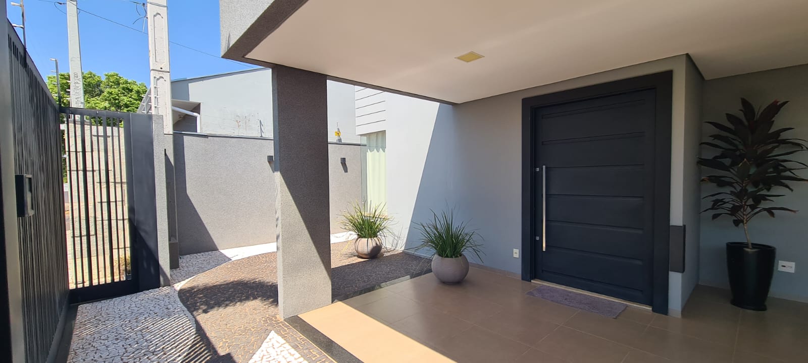 Rua Francisco Barbosa dos Santos,299 - Residencial Jardim do Lago IV