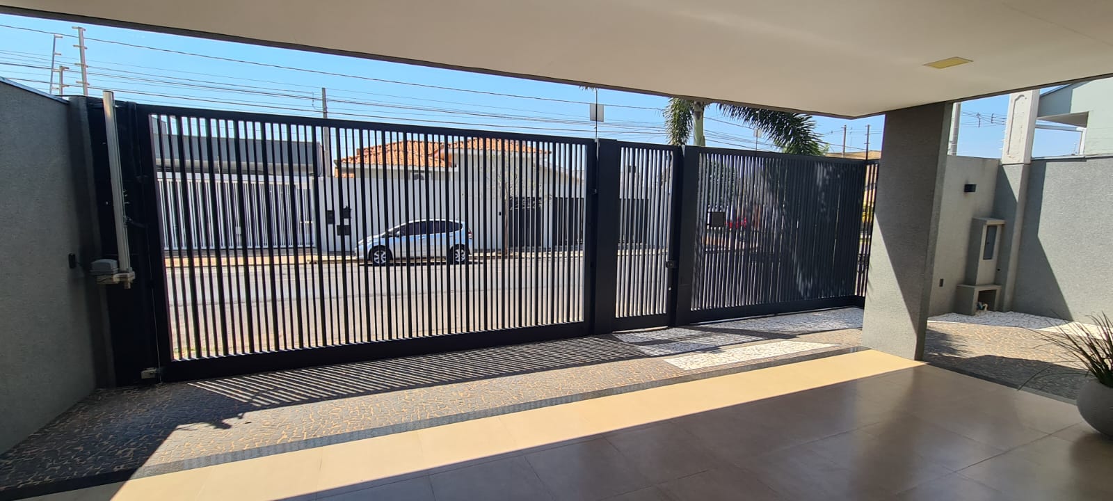 Rua Francisco Barbosa dos Santos,299 - Residencial Jardim do Lago IV