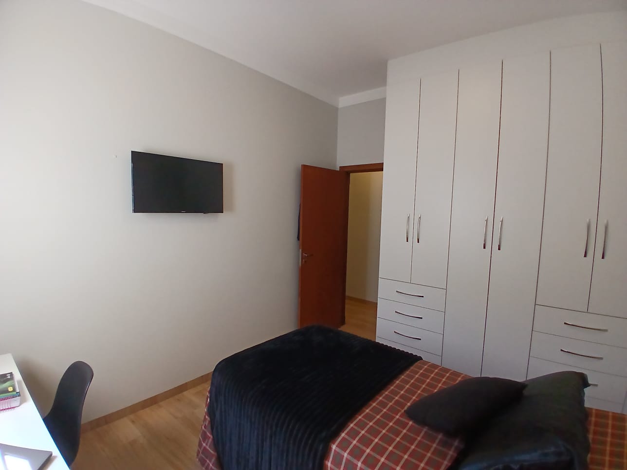 Rua Francisco Barbosa dos Santos,299 - Residencial Jardim do Lago IV