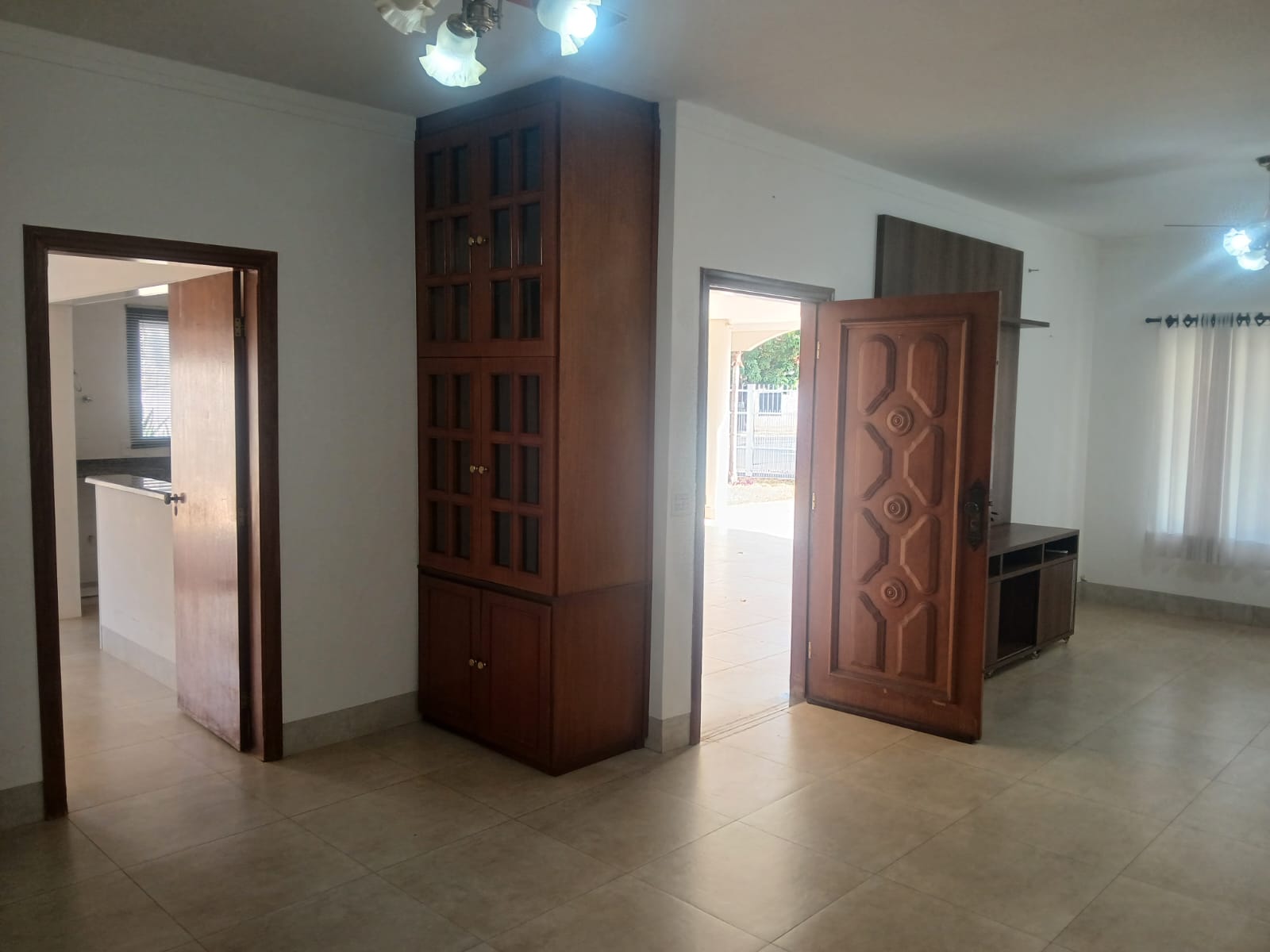 Rua dos Faveiros,67 - Residencial Village