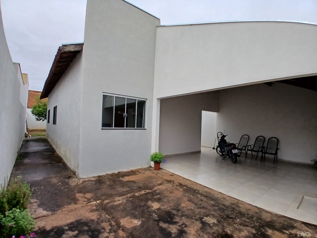 Rua Professor Elio Rubens Galvão Aires,829 - Residencial Jardim do Lago III