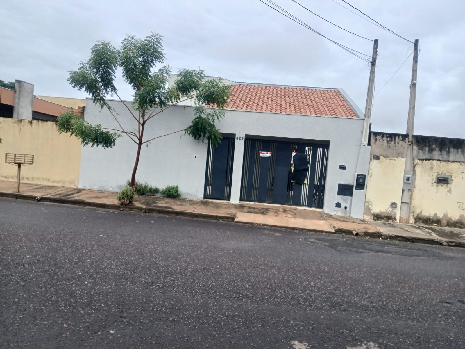 Rua Professor Elio Rubens Galvão Aires,829 - Residencial Jardim do Lago III