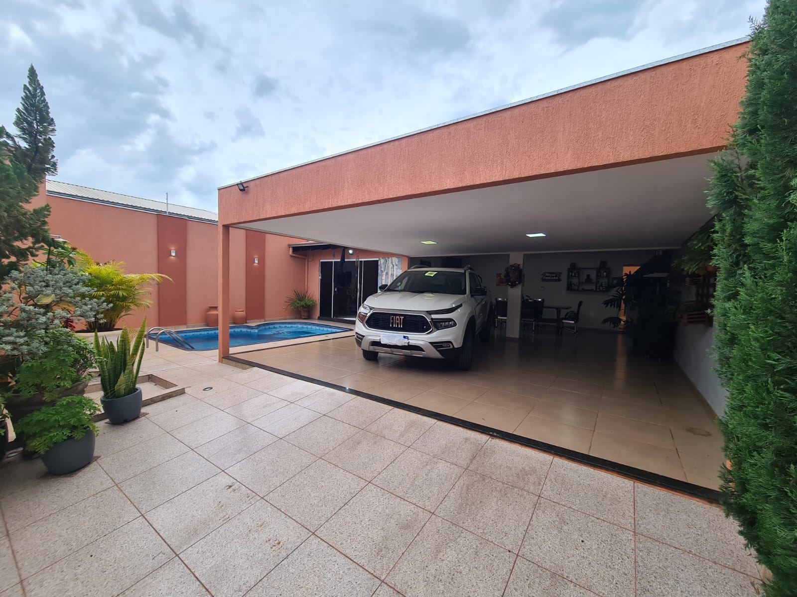 Avenida Salim Davi Hunsi,589 - Residencial Jardim do Lago II