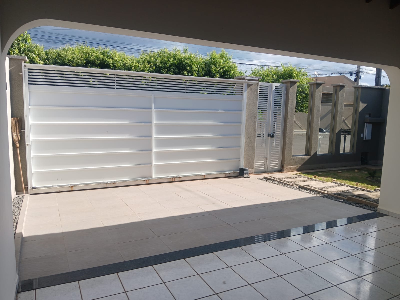 Rua Belmiro Lopes,95 - Residencial Alto das Brisas
