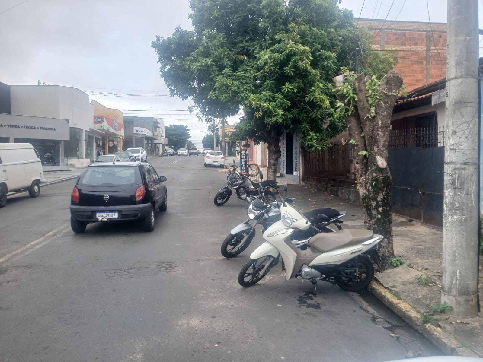 Rua Amazonas,106 - Vila América