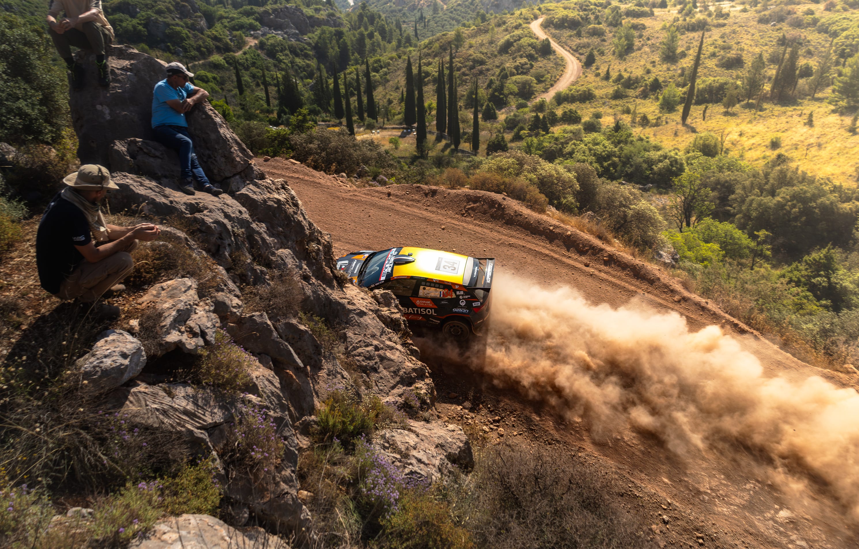 Front Row, No Barrier | Mattéo Chatillon - Škoda Fabia RS Rally2