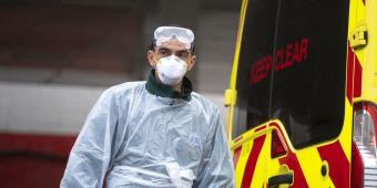 Nurses face ‘impossible decision between health and duty’ due to lack of PPE, says nursing union