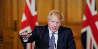 Groups given green light to socialise in parks and gardens as PM eases lockdown