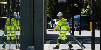 Builders could work longer hours to halt coronavirus spread as ministers unveil construction sector rescue plan